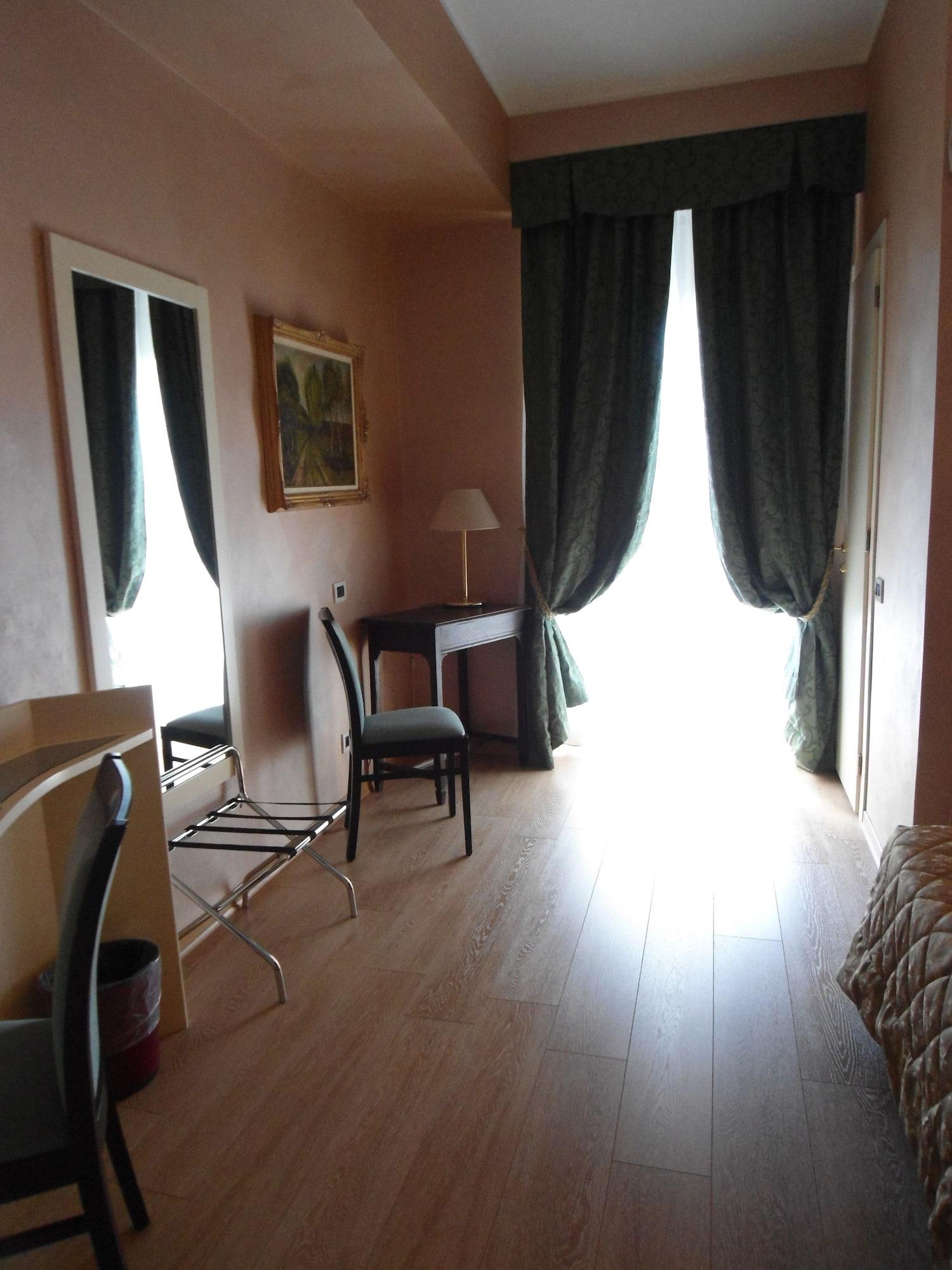 Hotel Continental Turin Exterior photo